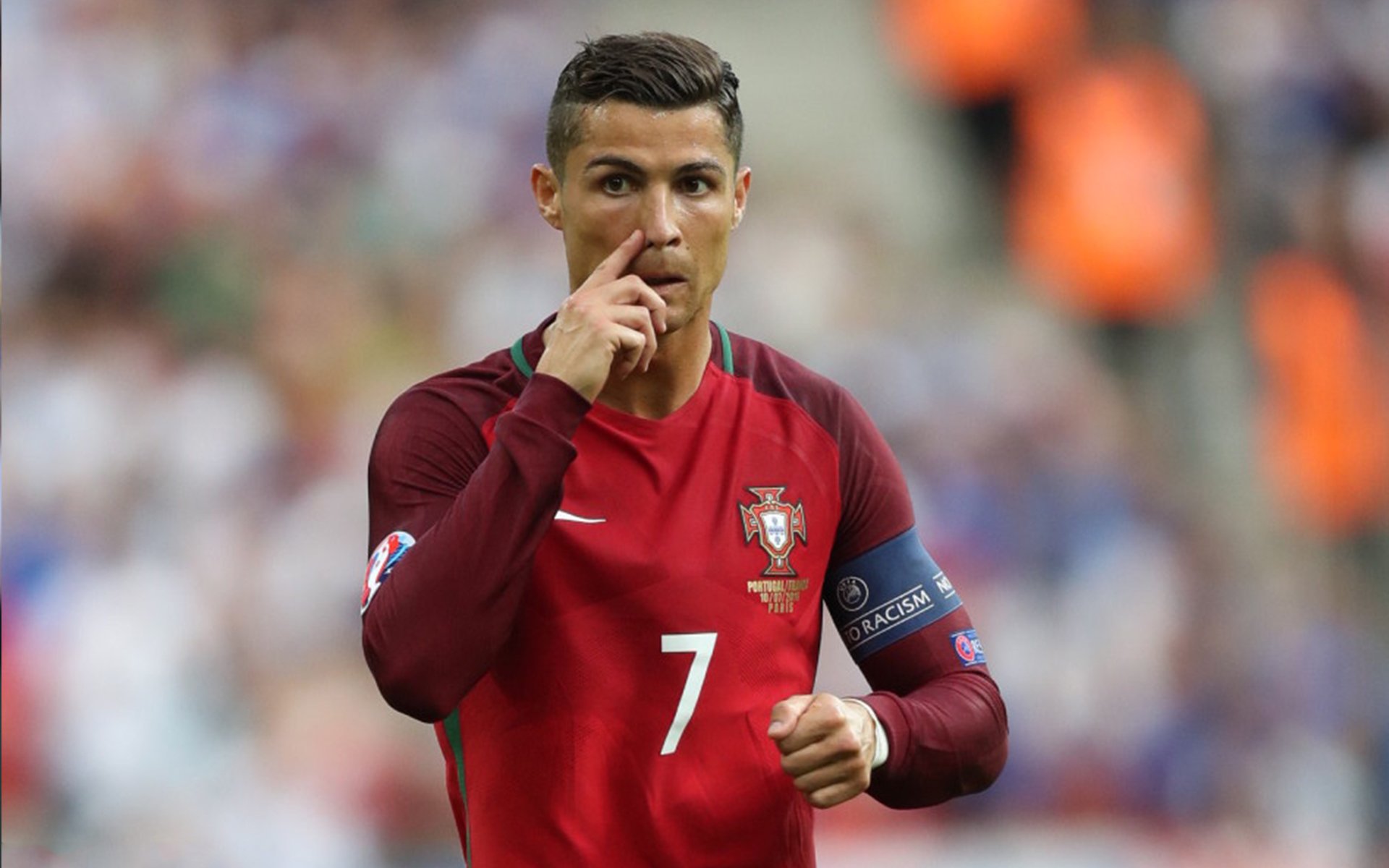 浓眉谈球员角色定位清晰提升配合效率,浓眉球队