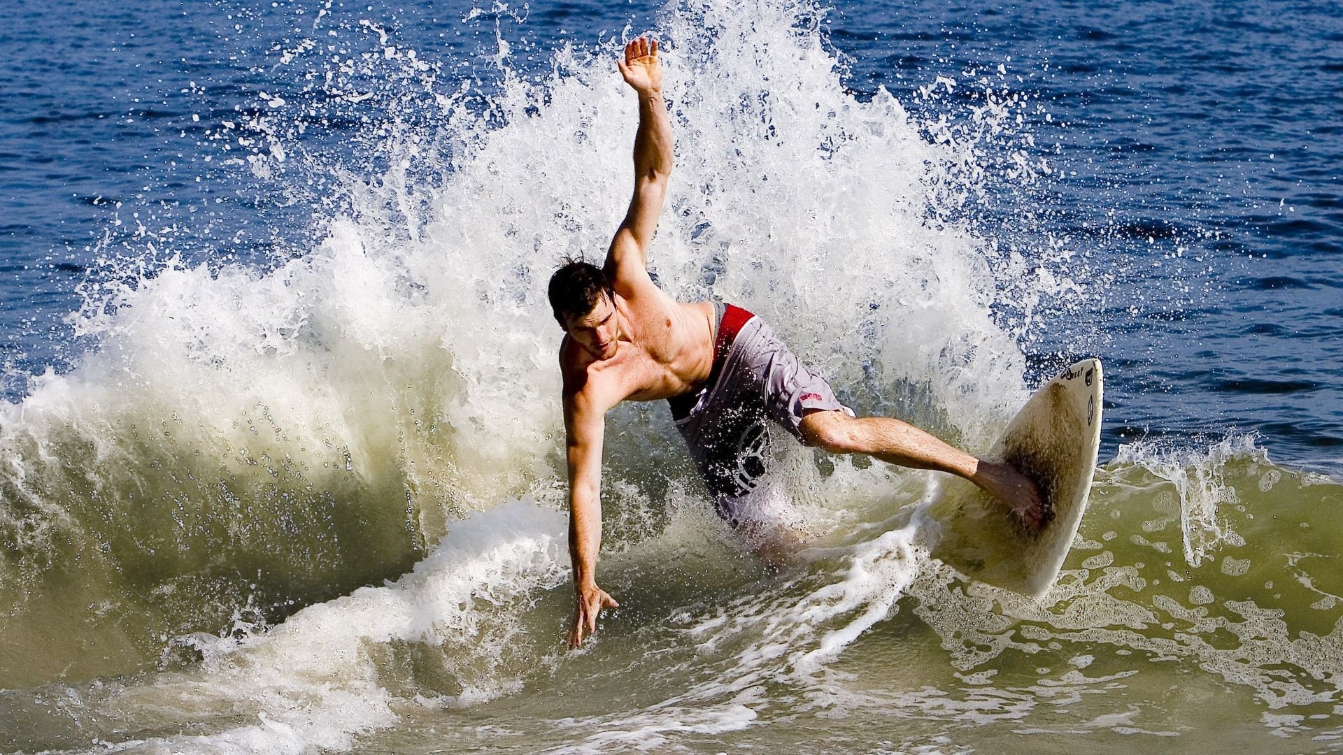 自由泳预赛波兰选手全部晋级,自由泳国际比赛